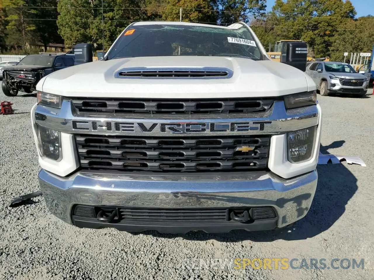 5 fotografías del automóvil dañado 1GC1YNEY9MF311275 CHEVROLET ALL Models 2021