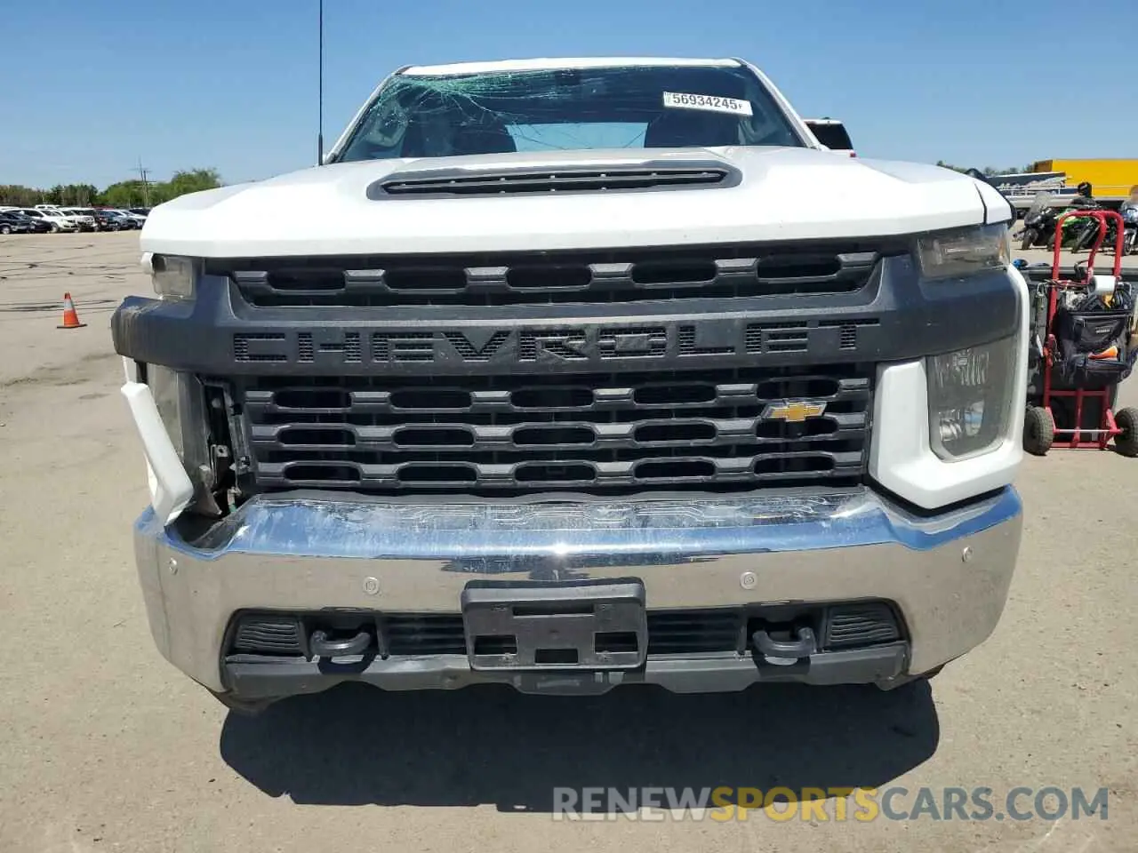 5 fotografías del automóvil dañado 1GC2YLE79MF136316 CHEVROLET ALL Models 2021