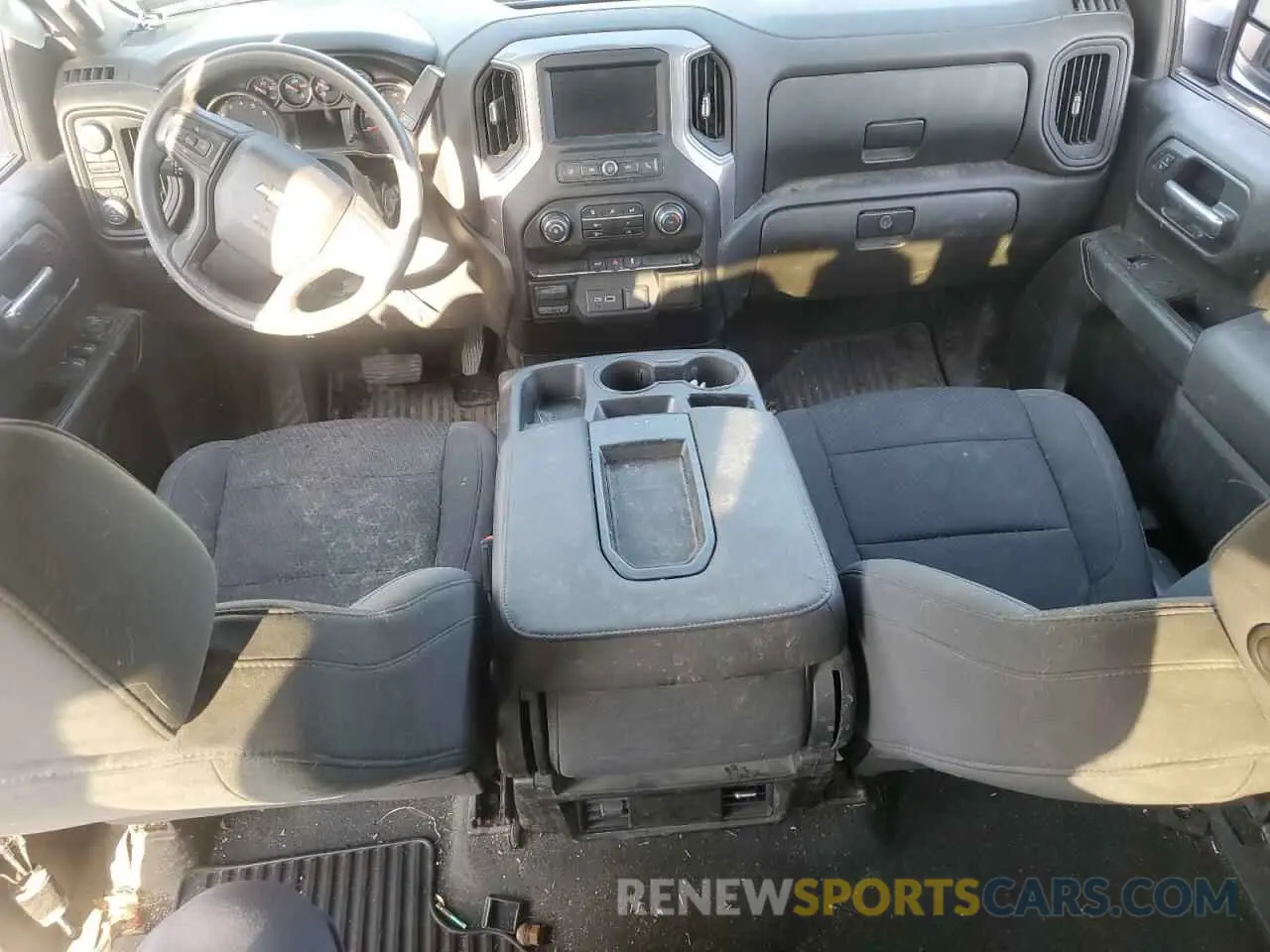 8 fotografías del automóvil dañado 1GC4YME72MF134826 CHEVROLET ALL Models 2021