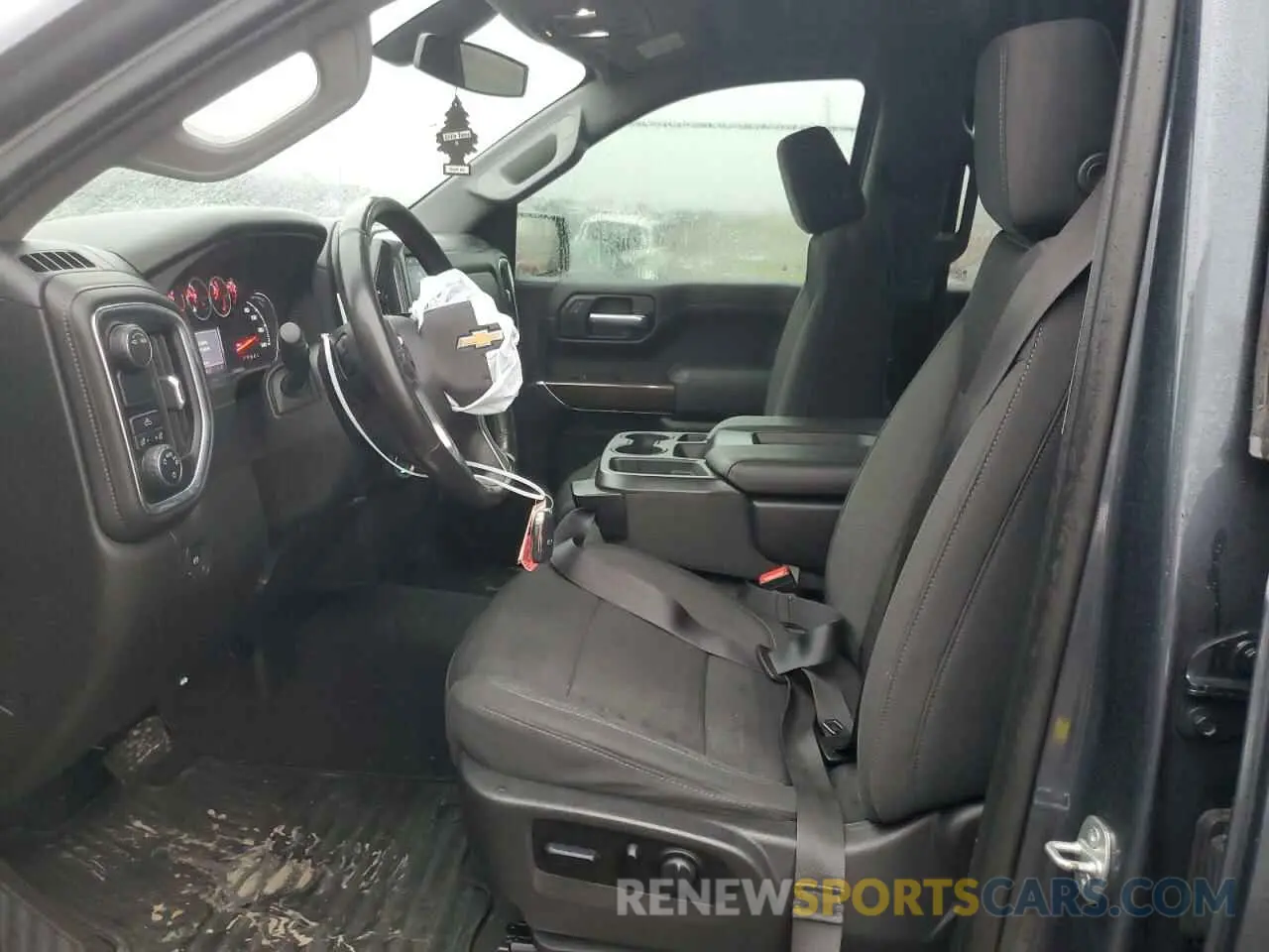 7 fotografías del automóvil dañado 1GCPWCED4MZ309238 CHEVROLET ALL Models 2021