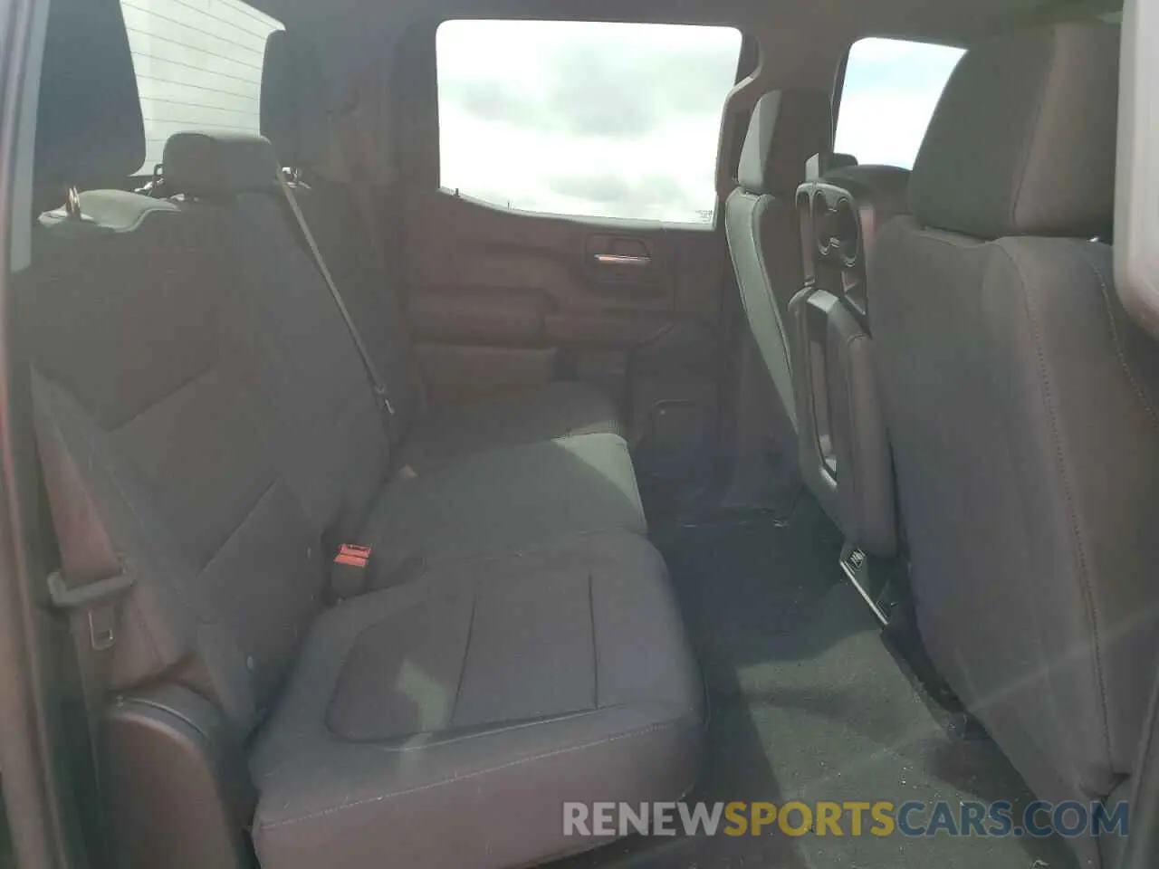 11 fotografías del automóvil dañado 1GCPYCEF5MZ374093 CHEVROLET ALL Models 2021