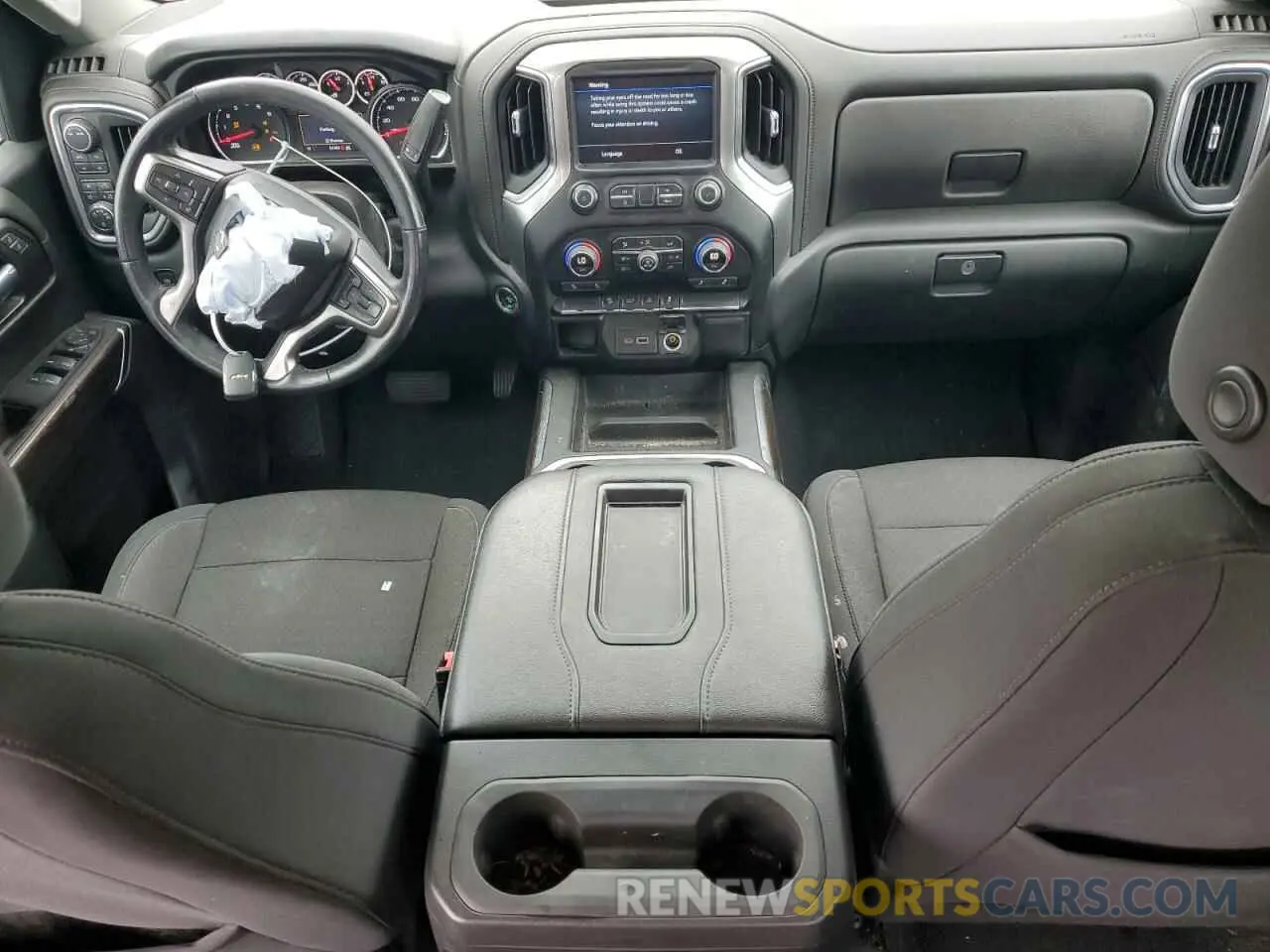 8 fotografías del automóvil dañado 1GCPYFED0MZ439545 CHEVROLET ALL Models 2021