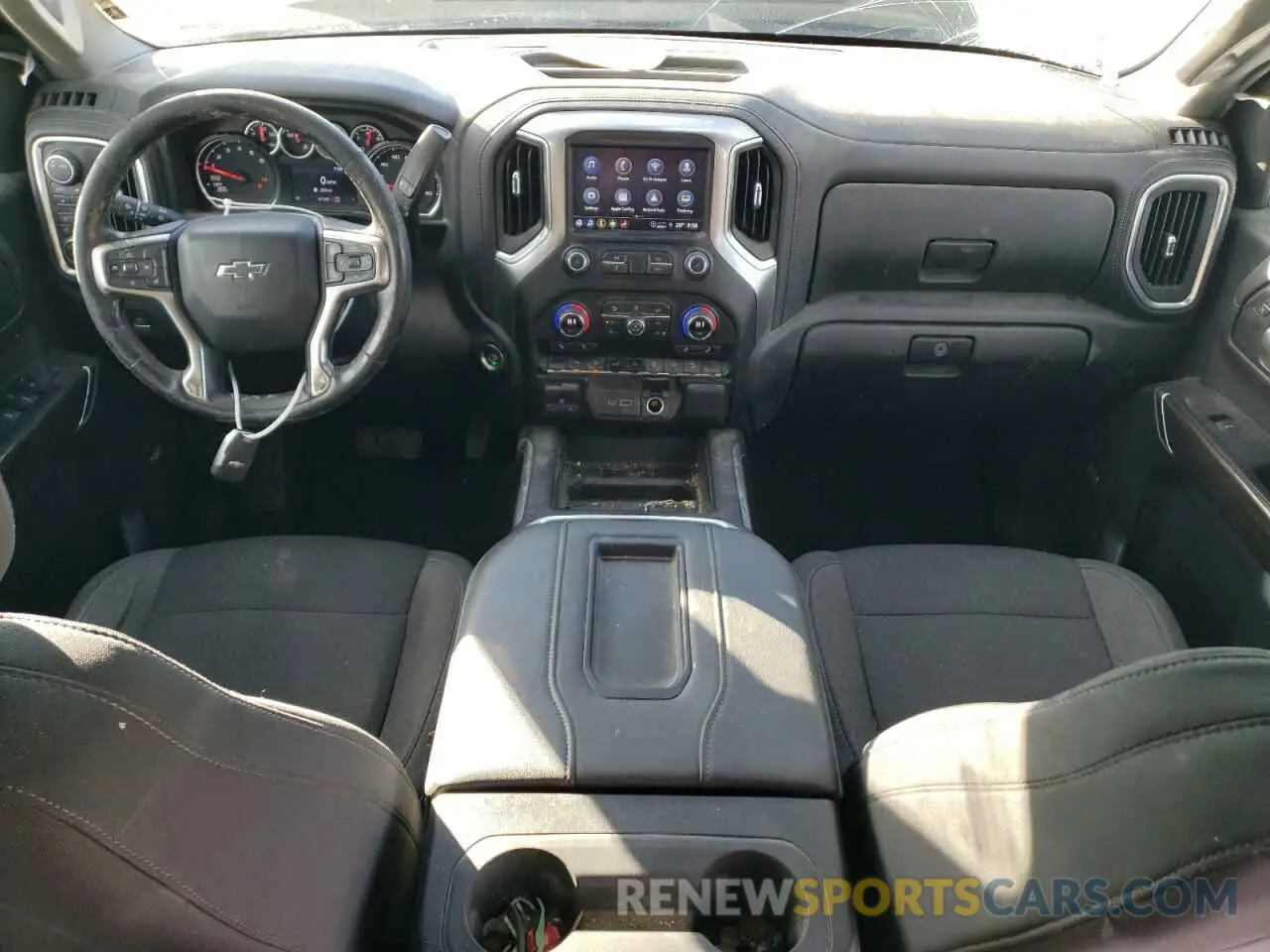 8 fotografías del automóvil dañado 1GCPYFED7MZ308497 CHEVROLET ALL Models 2021