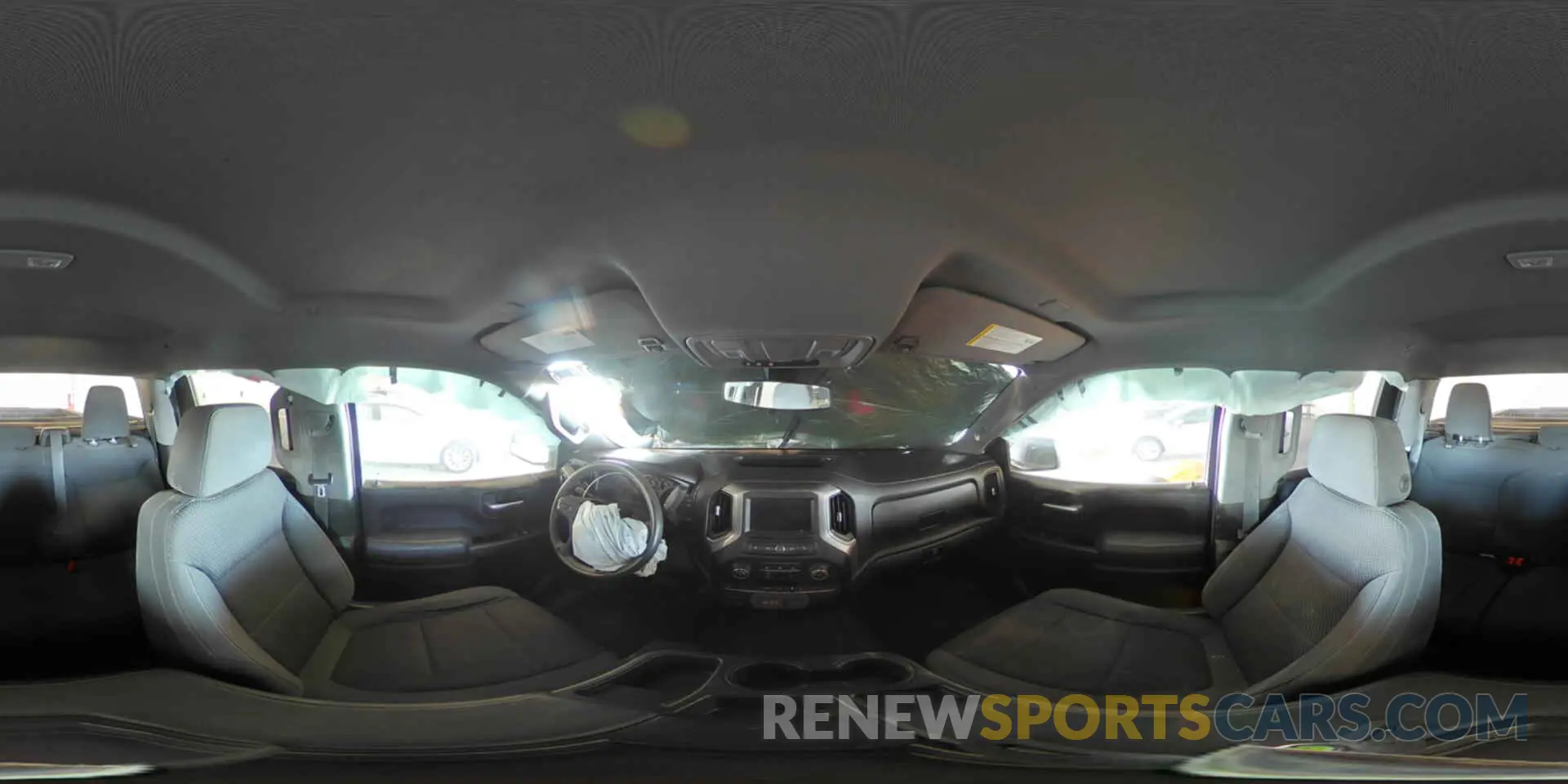 12 fotografías del automóvil dañado 1GCRYBEH0MZ150234 CHEVROLET ALL Models 2021