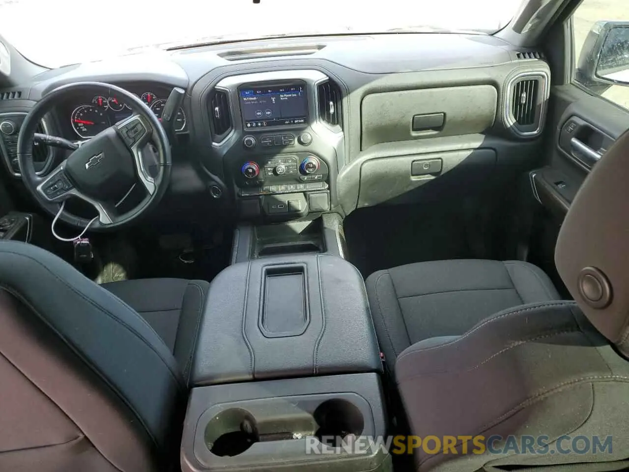 8 fotografías del automóvil dañado 1GCUYEED2MZ424252 CHEVROLET ALL Models 2021