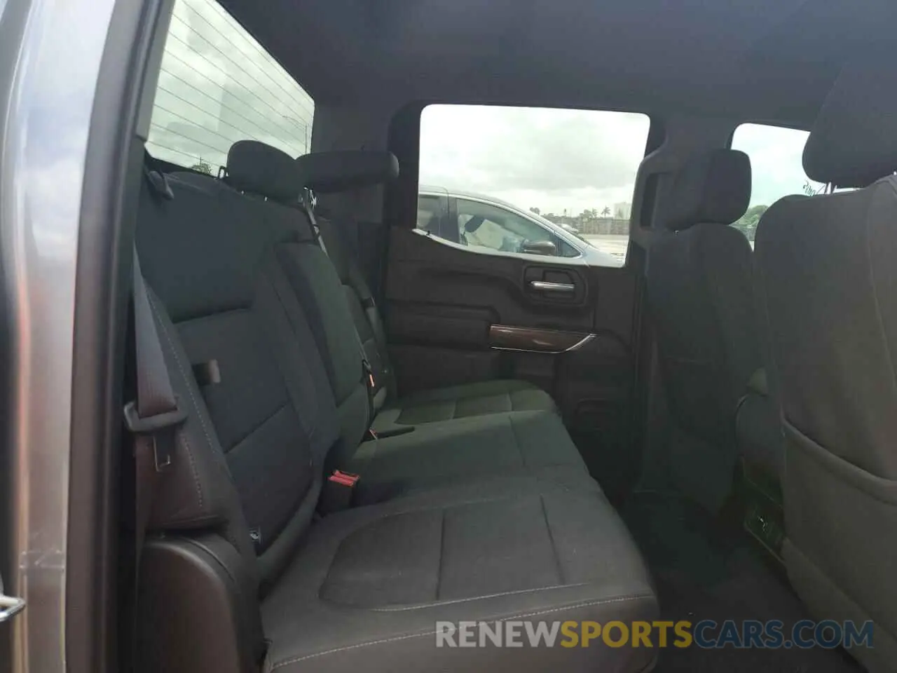 10 fotografías del automóvil dañado 1GCUYEEL5MZ291381 CHEVROLET ALL Models 2021