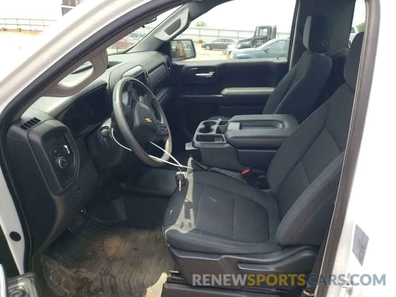 7 fotografías del automóvil dañado 3GCNWAEF4MG466054 CHEVROLET ALL Models 2021