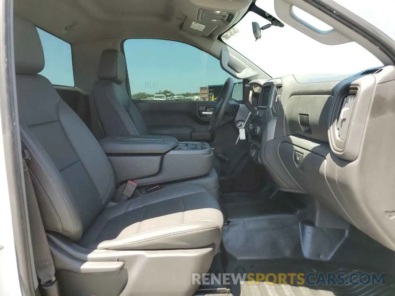 10 fotografías del automóvil dañado 3GCNWAEH8MG310522 CHEVROLET ALL Models 2021