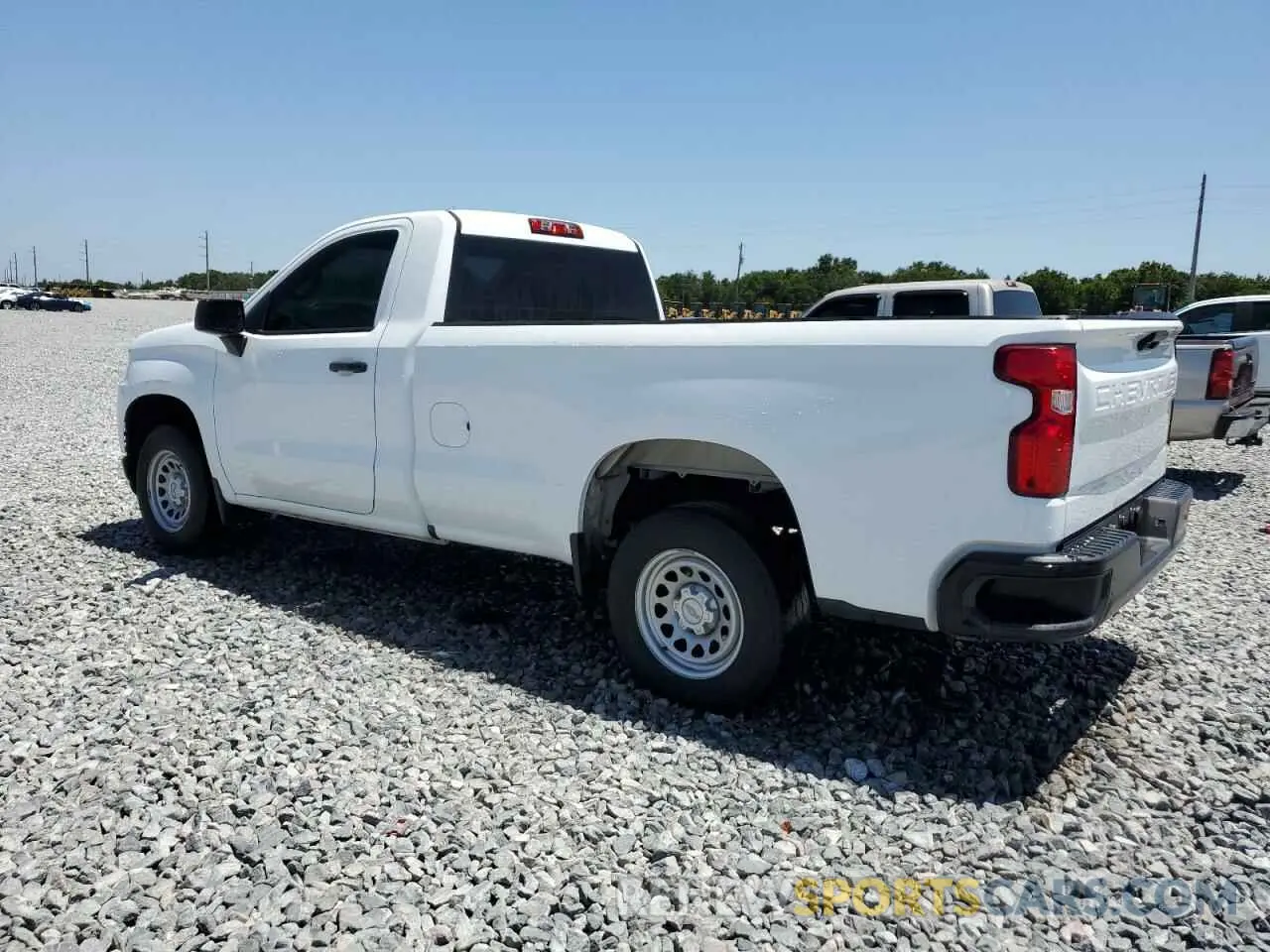 2 fotografías del automóvil dañado 3GCNWAEH8MG310522 CHEVROLET ALL Models 2021