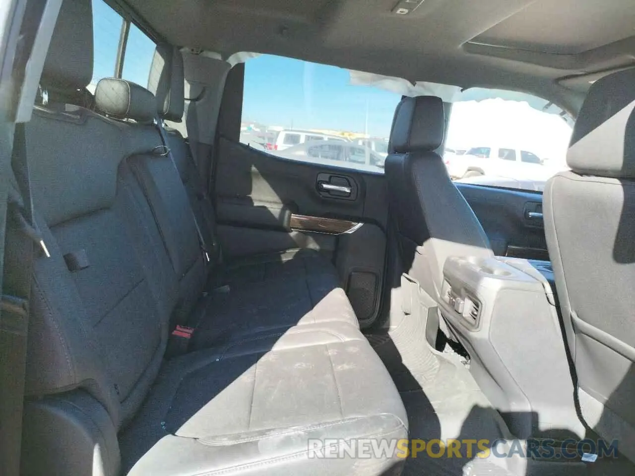 10 fotografías del automóvil dañado 3GCPYFED3MG446344 CHEVROLET ALL Models 2021