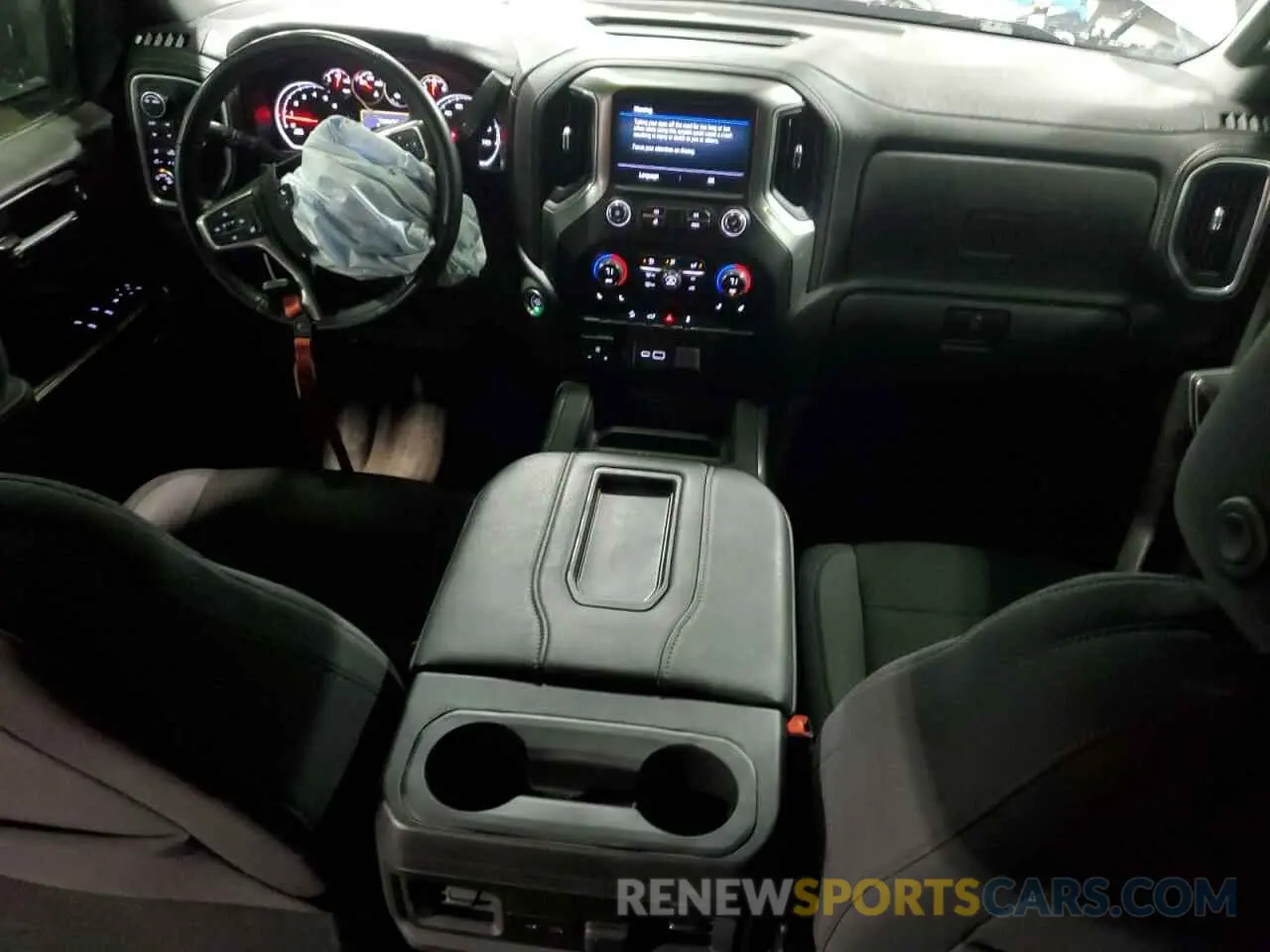 8 fotografías del automóvil dañado 3GCPYFED4MG410761 CHEVROLET ALL Models 2021