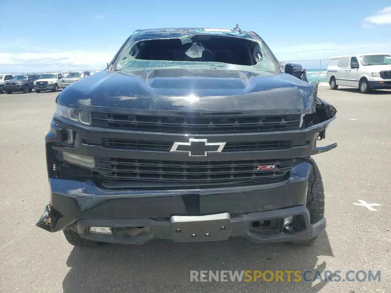 5 fotografías del automóvil dañado 3GCPYFEDXMG455395 CHEVROLET ALL Models 2021
