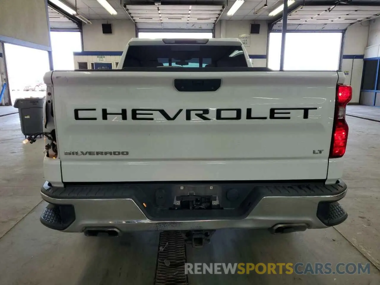 6 fotografías del automóvil dañado 3GCUYDED8MG243182 CHEVROLET ALL Models 2021
