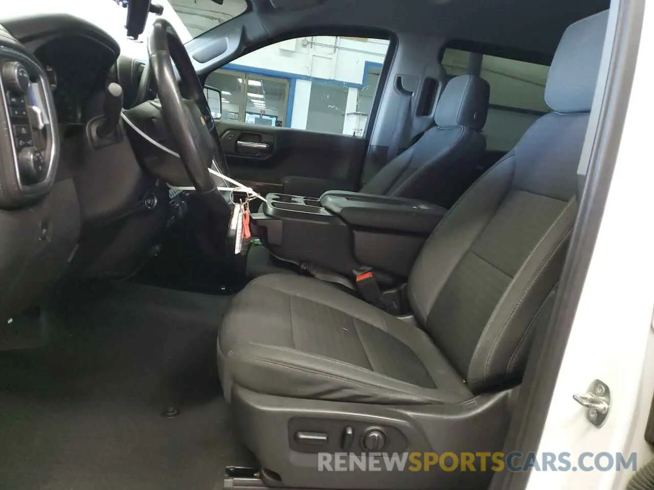 7 fotografías del automóvil dañado 3GCUYDED8MG243182 CHEVROLET ALL Models 2021