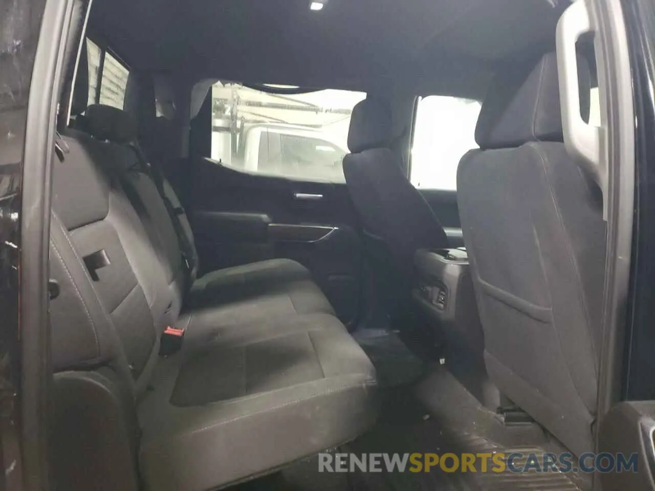 10 fotografías del automóvil dañado 3GCUYEED4MG234470 CHEVROLET ALL Models 2021