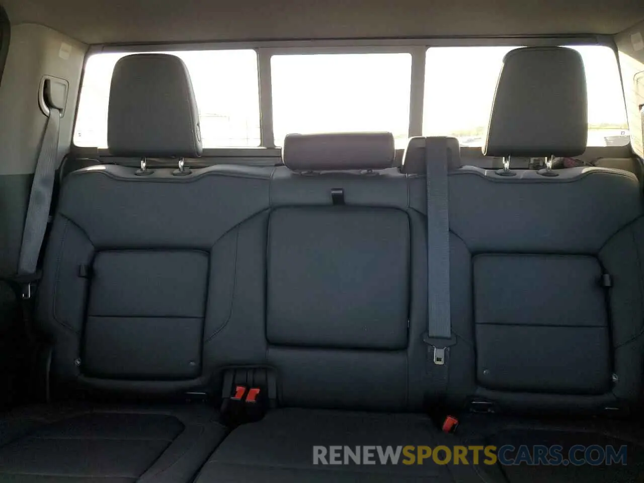10 fotografías del automóvil dañado 3GCUYEED5MG369599 CHEVROLET ALL Models 2021