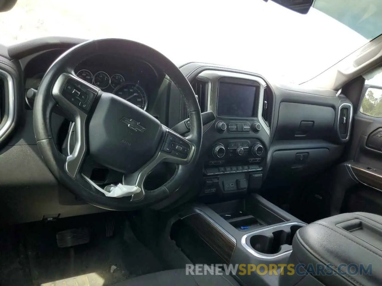 8 fotografías del automóvil dañado 3GCUYEET0MG116410 CHEVROLET ALL Models 2021