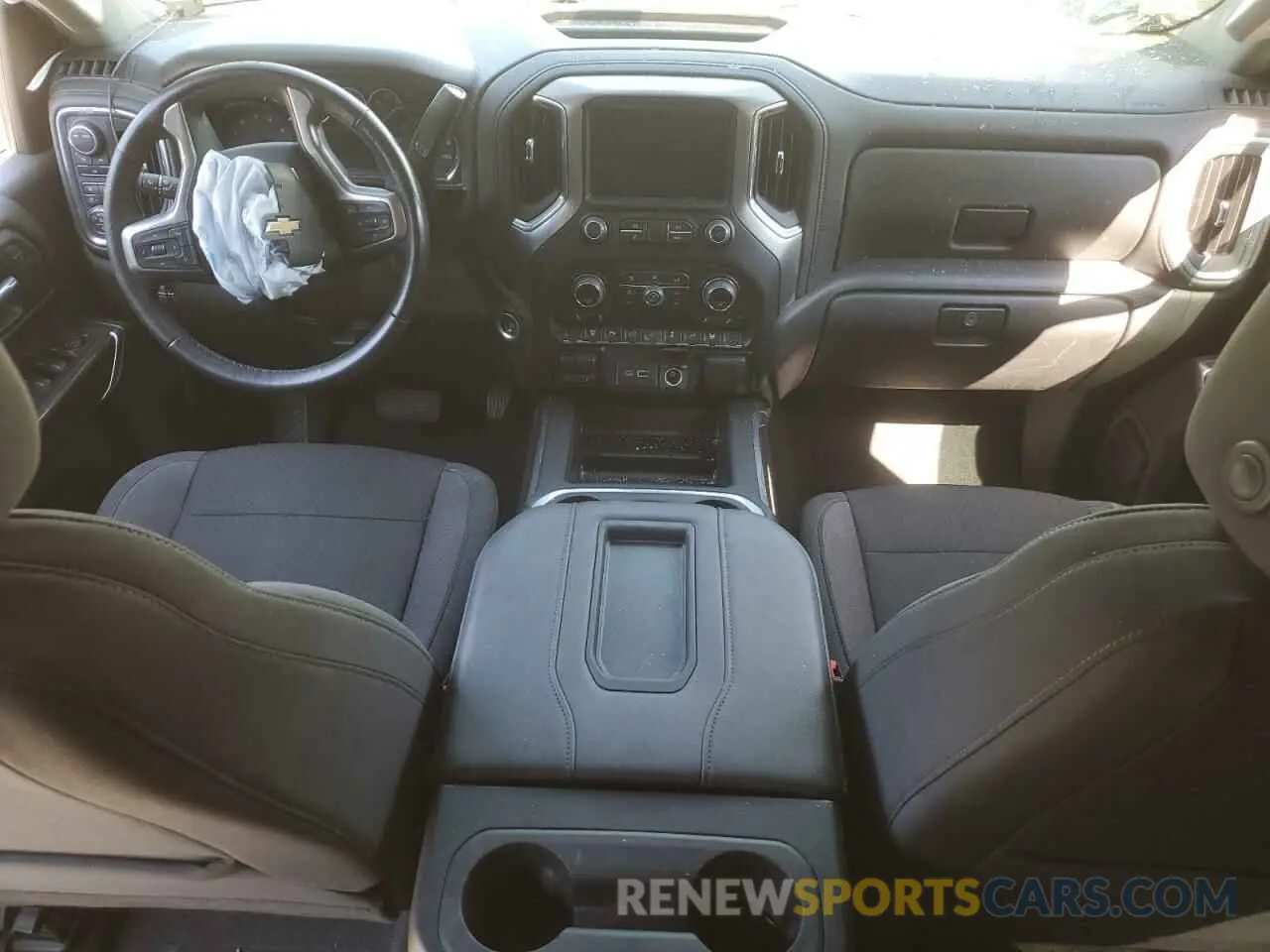 8 fotografías del automóvil dañado 1GC1YNEY3NF195413 CHEVROLET ALL Models 2022