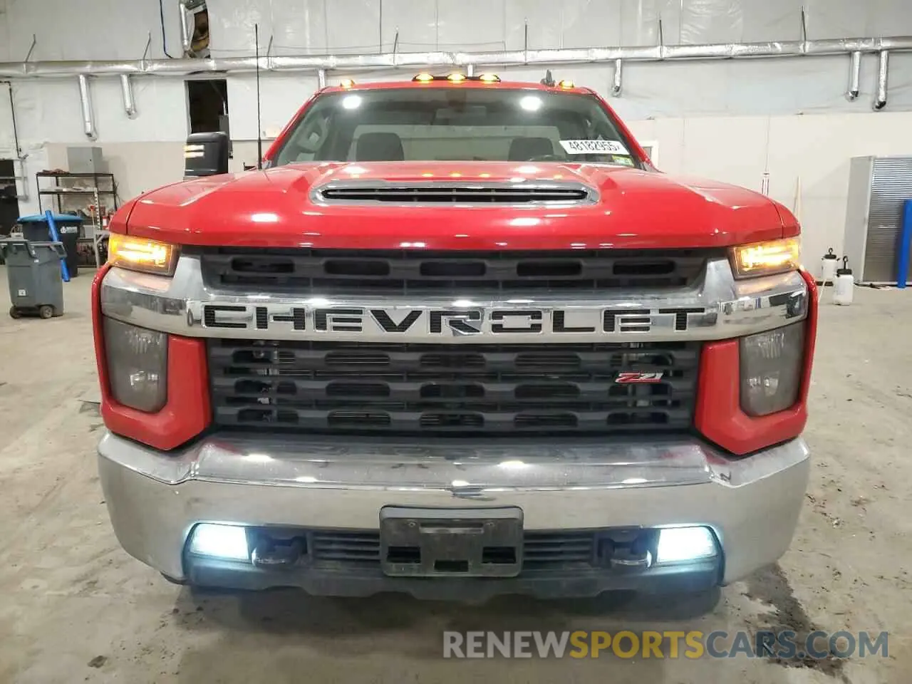 5 fotografías del automóvil dañado 1GC3YTEYXNF115957 CHEVROLET ALL Models 2022