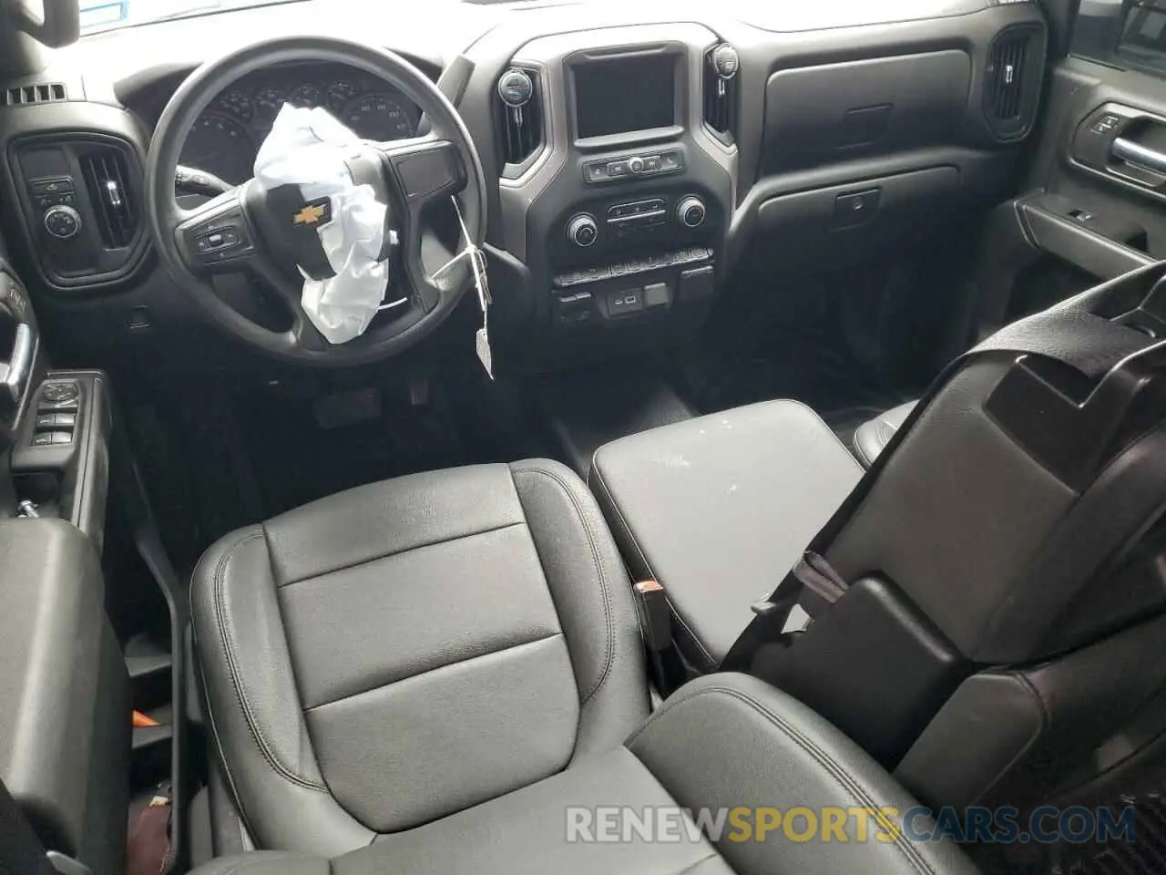 8 fotografías del automóvil dañado 1GC4WLE72NF261609 CHEVROLET ALL Models 2022