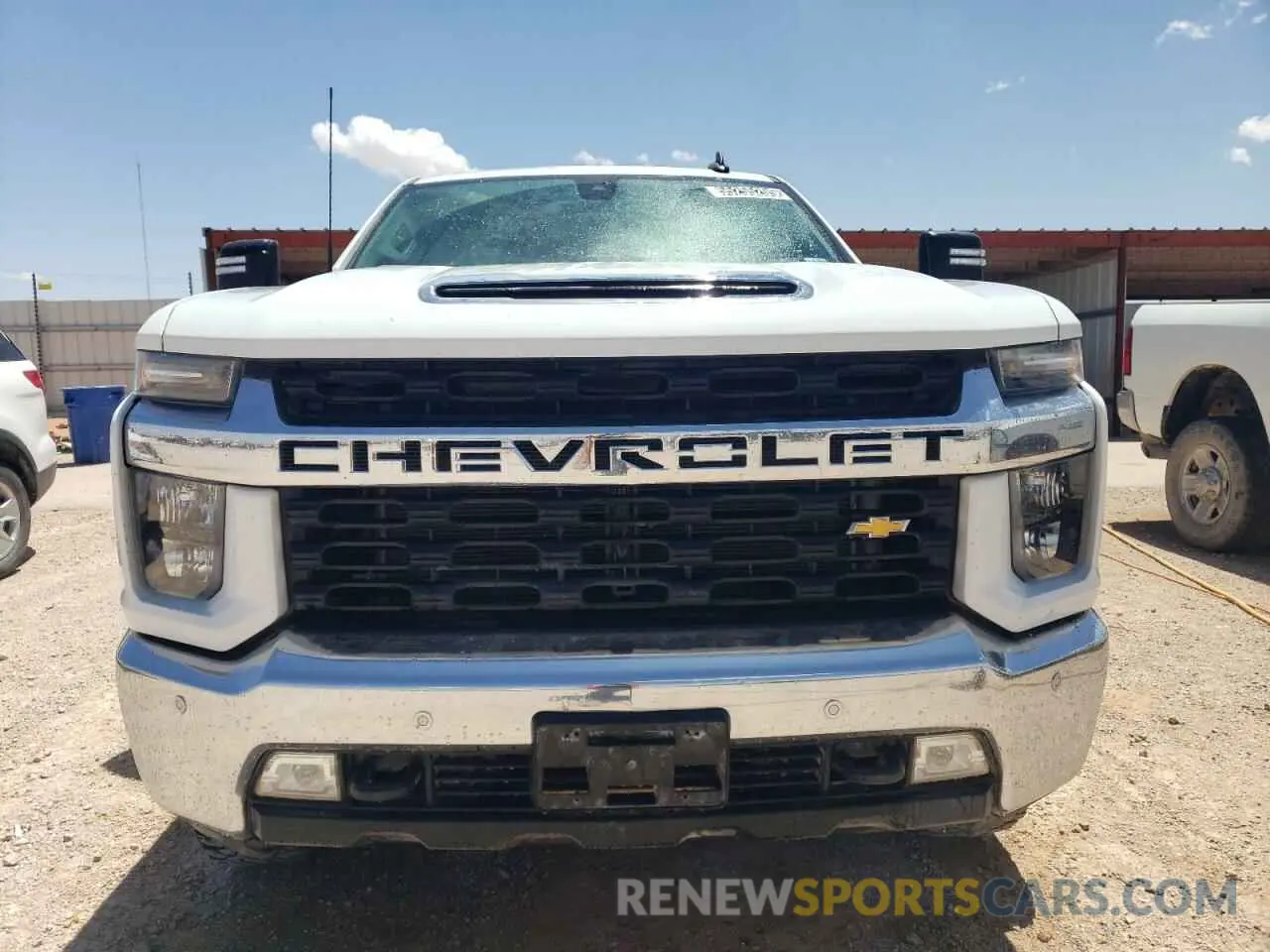 5 fotografías del automóvil dañado 1GC4YNE74NF180276 CHEVROLET ALL Models 2022