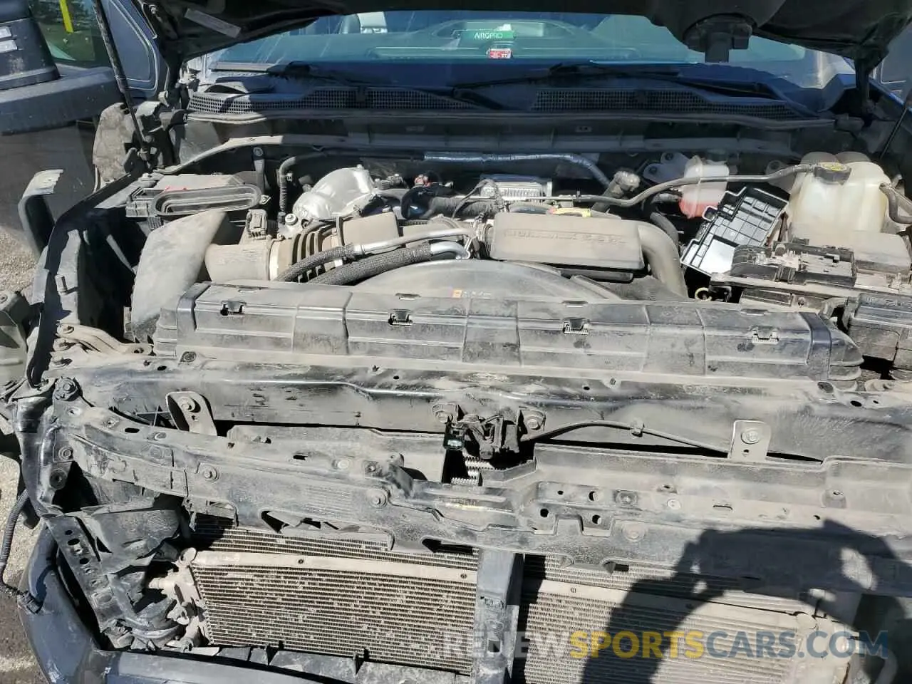 11 fotografías del automóvil dañado 1GC4YNEY3NF164403 CHEVROLET ALL Models 2022
