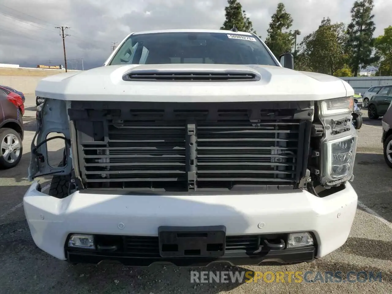 5 fotografías del automóvil dañado 1GC4YNEY5NF236623 CHEVROLET ALL Models 2022