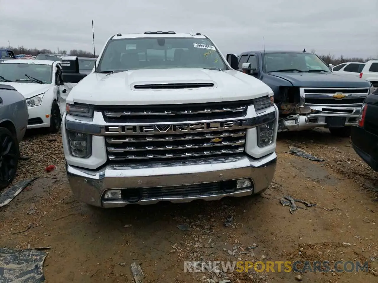 5 fotografías del automóvil dañado 1GC4YPEY9NF358414 CHEVROLET ALL Models 2022