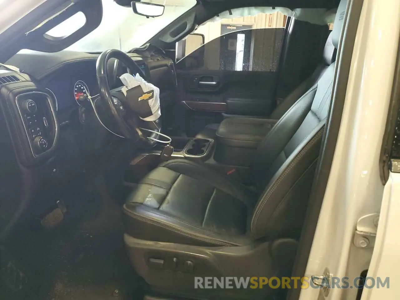 7 fotografías del automóvil dañado 1GC4YREY2NF363286 CHEVROLET ALL Models 2022