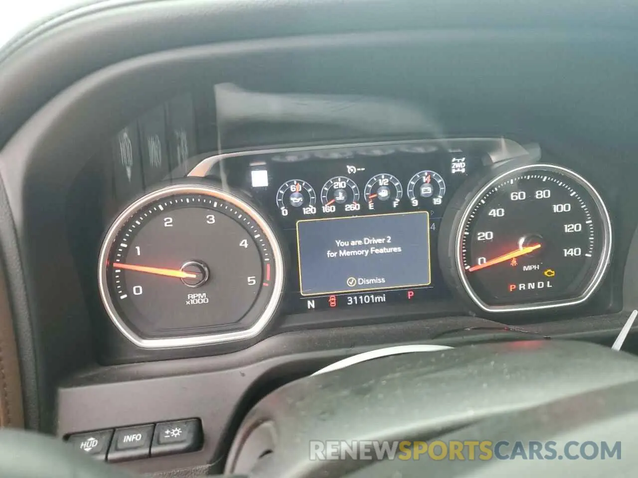 9 fotografías del automóvil dañado 1GC4YREY4NF356355 CHEVROLET ALL Models 2022