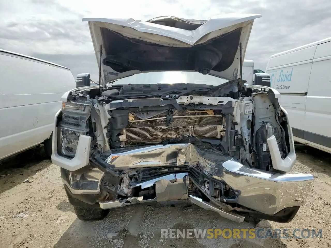 5 fotografías del automóvil dañado 1GC4YUEY1NF267796 CHEVROLET ALL Models 2022