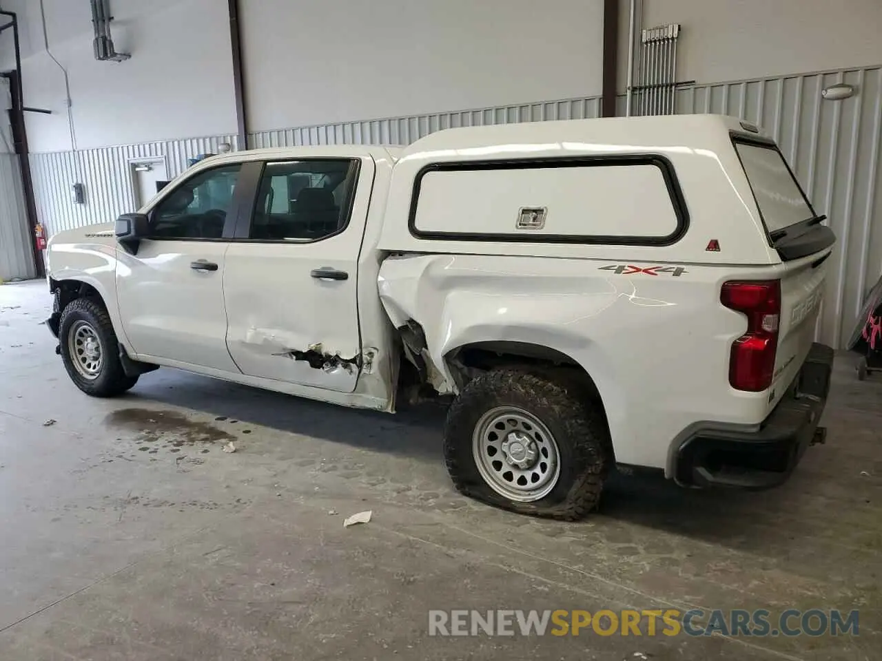 2 fotografías del automóvil dañado 1GCPDAEK1NZ621995 CHEVROLET ALL Models 2022