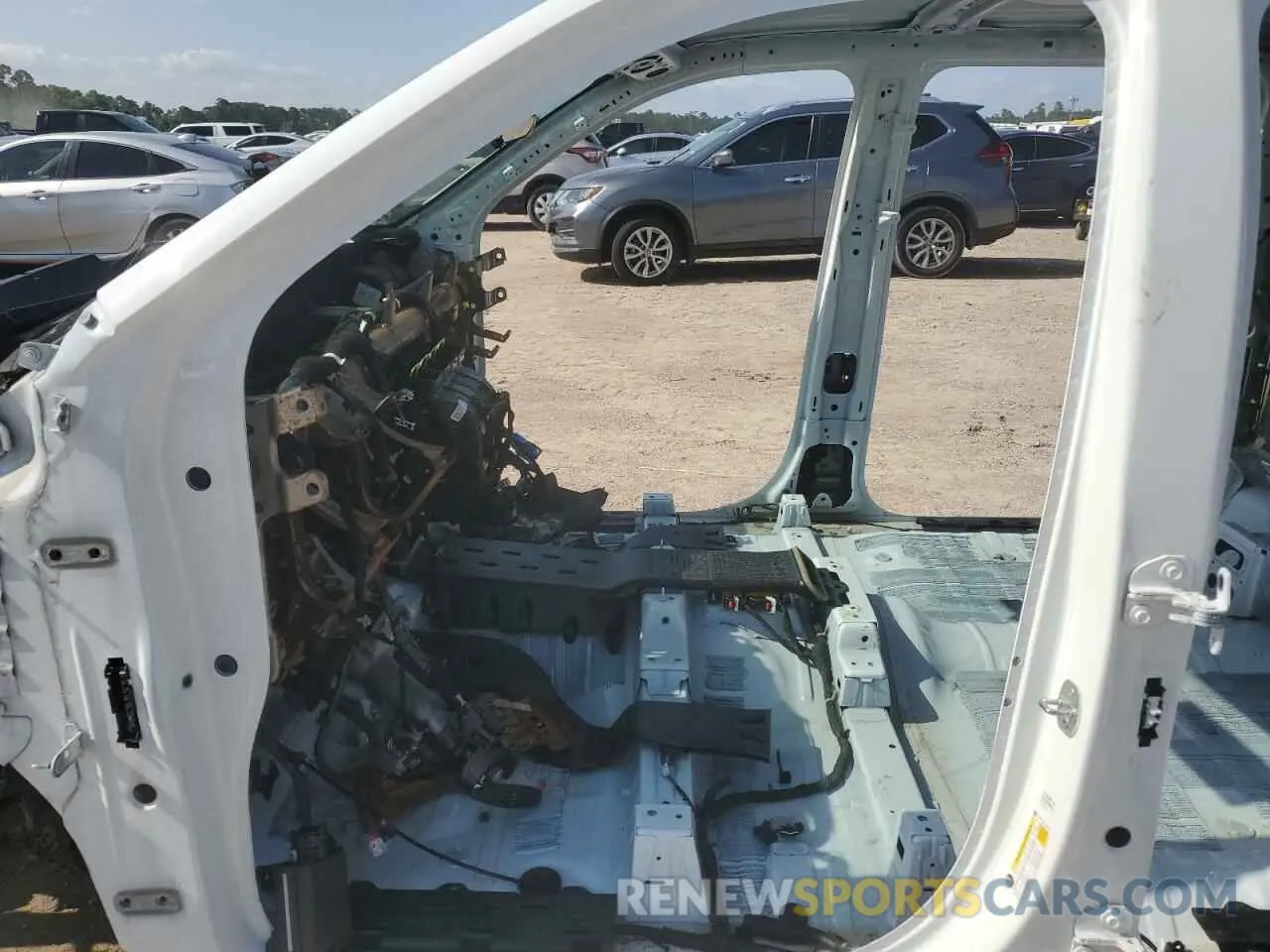 7 fotografías del automóvil dañado 1GCPWCED3NZ207785 CHEVROLET ALL Models 2022