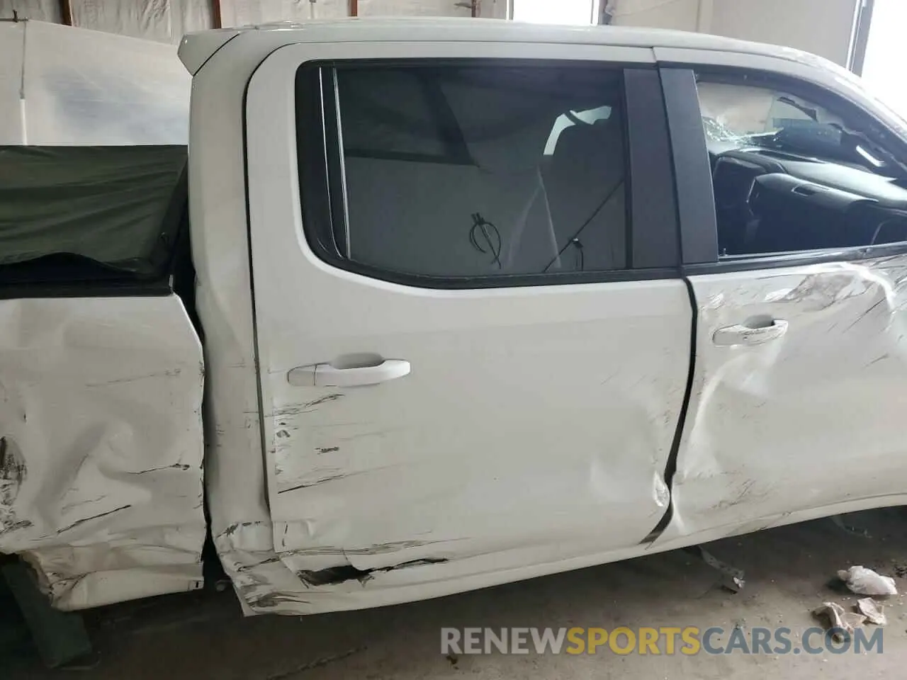 10 fotografías del automóvil dañado 1GCPYJEK3NZ238340 CHEVROLET ALL Models 2022