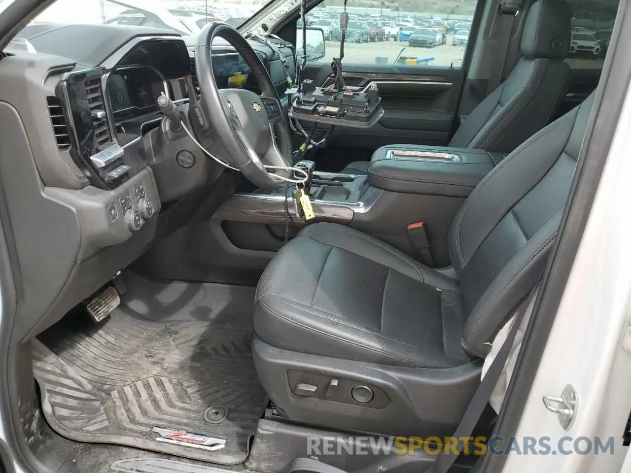 7 fotografías del automóvil dañado 1GCUDGED2NZ501128 CHEVROLET ALL Models 2022