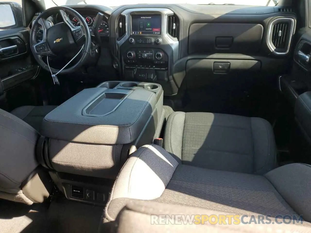 8 fotografías del automóvil dañado 1GCUYDED2NZ129616 CHEVROLET ALL Models 2022