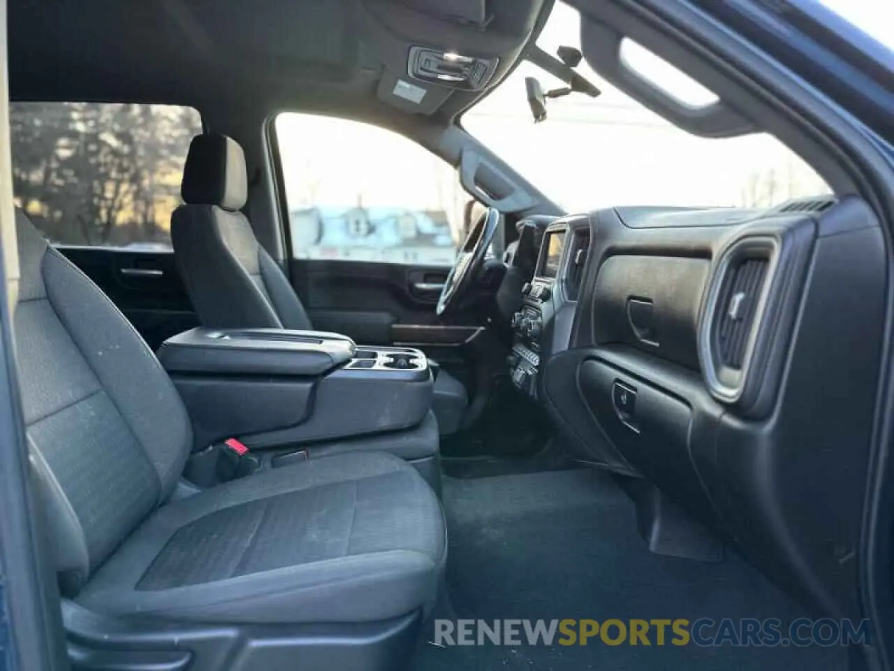 5 fotografías del automóvil dañado 2GC4YNEY4N1228620 CHEVROLET ALL Models 2022