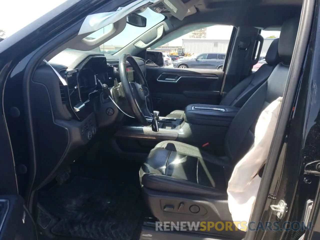 7 fotografías del automóvil dañado 2GCUDGED2N1513336 CHEVROLET ALL Models 2022
