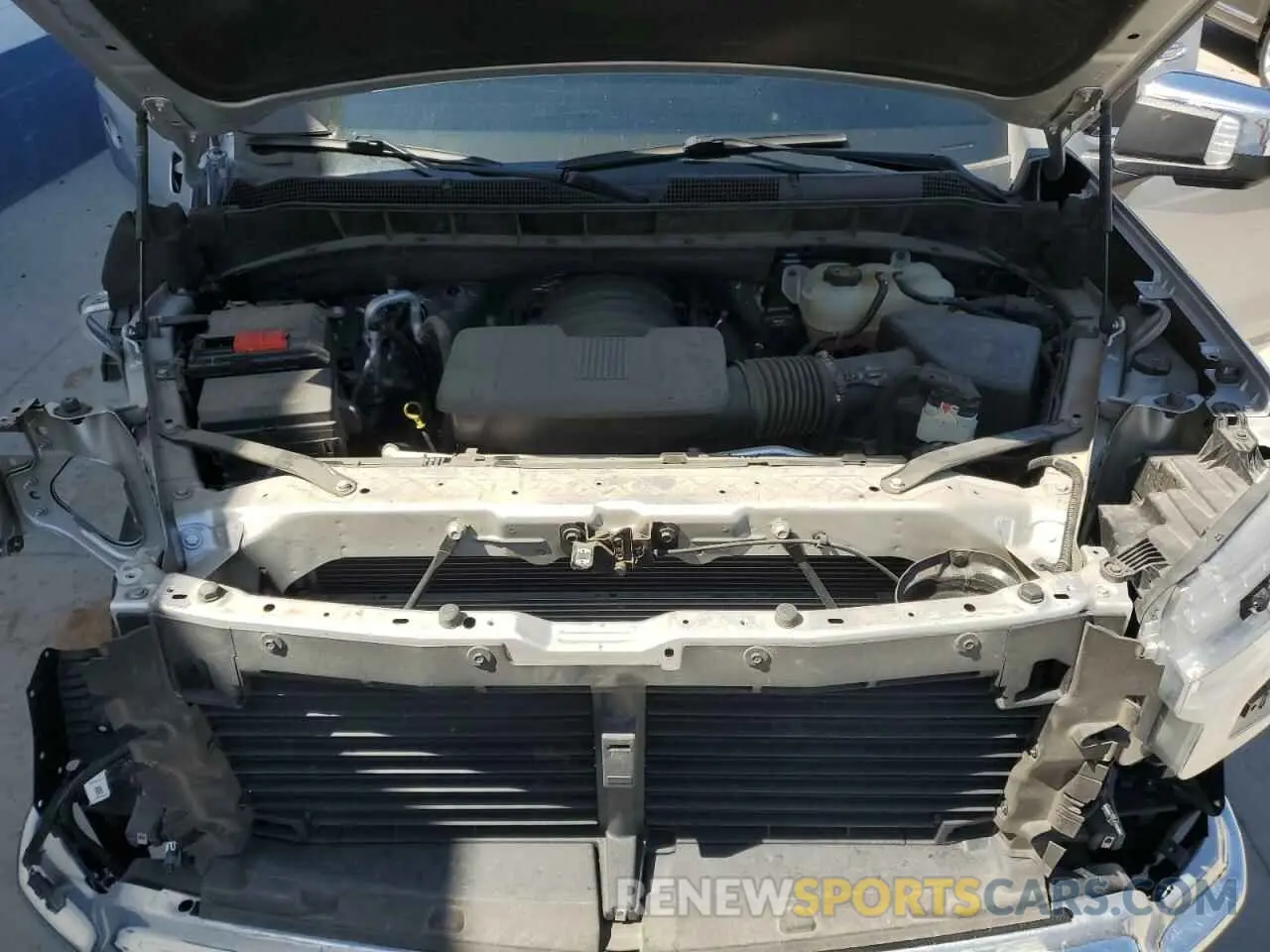 11 fotografías del automóvil dañado 2GCUDGED8N1500185 CHEVROLET ALL Models 2022