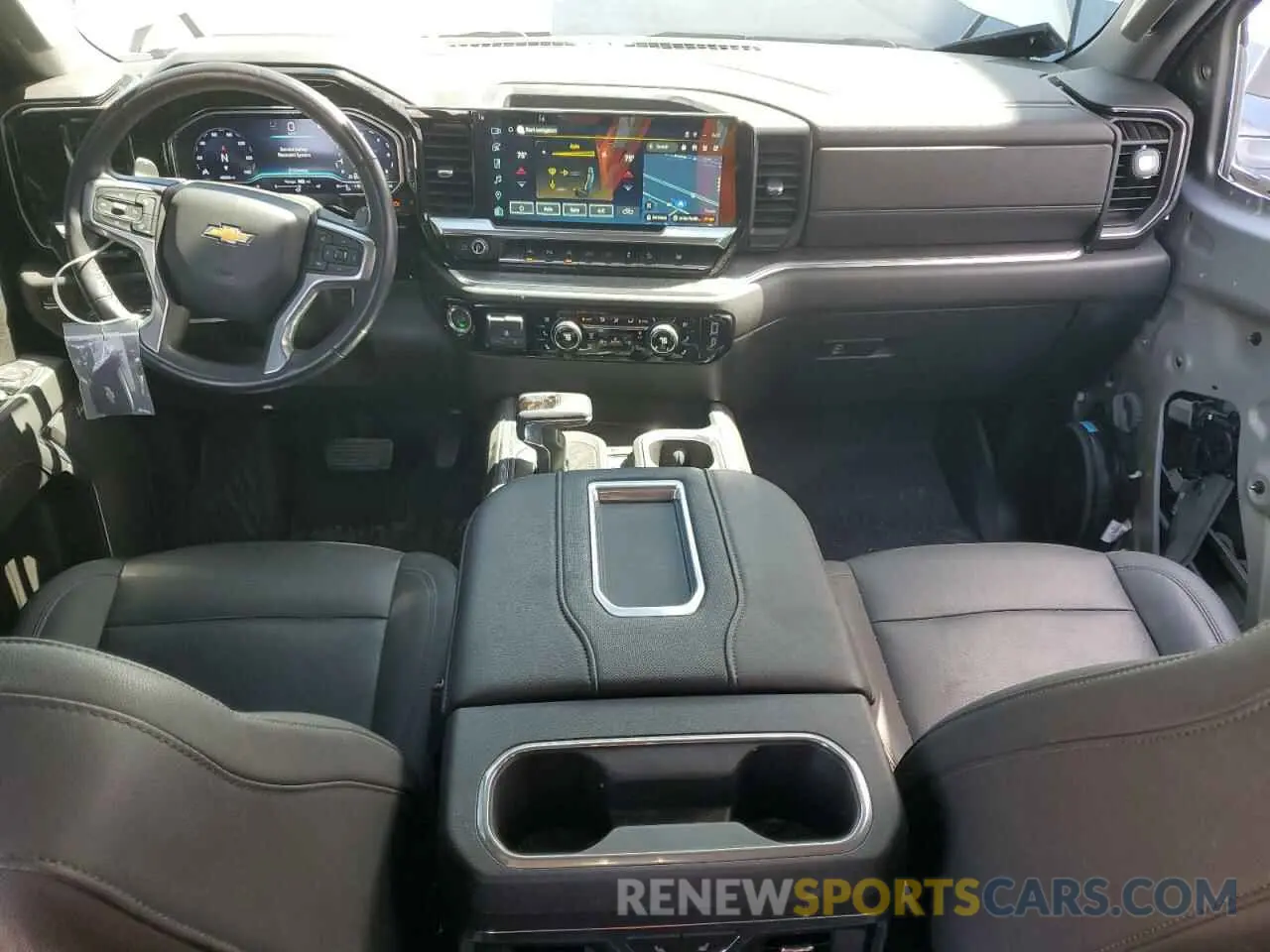 8 fotografías del automóvil dañado 2GCUDGED8N1500185 CHEVROLET ALL Models 2022