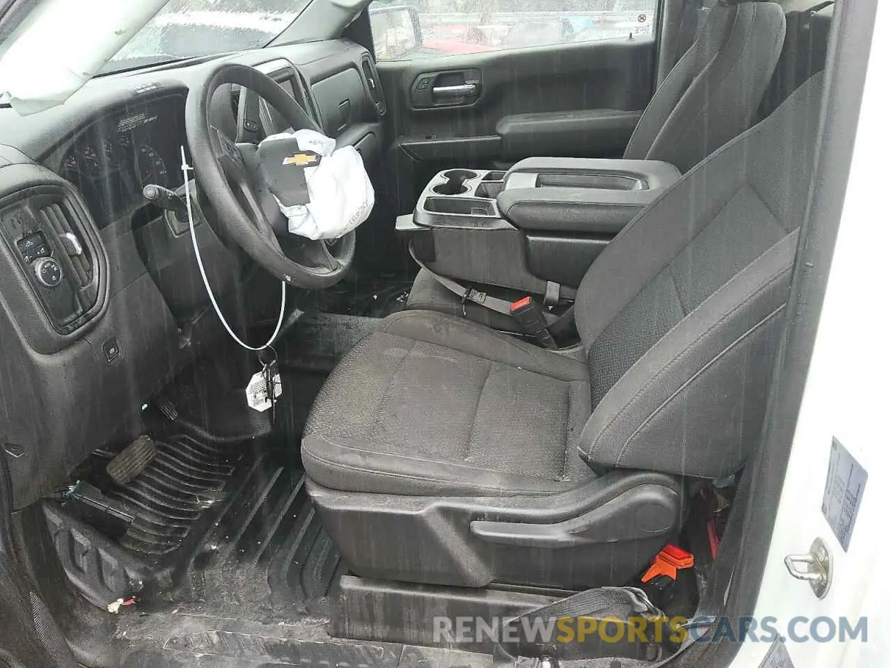 7 fotografías del automóvil dañado 3GCNAAED1NG563372 CHEVROLET ALL Models 2022