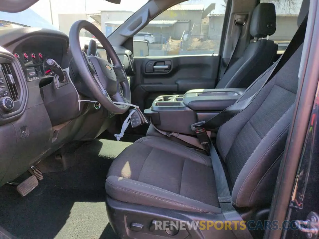 7 fotografías del automóvil dañado 3GCPDBEK7NG513256 CHEVROLET ALL Models 2022