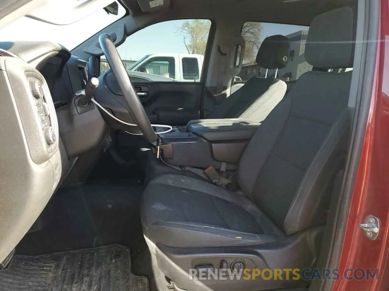 7 fotografías del automóvil dañado 3GCPYBEK8NG172180 CHEVROLET ALL Models 2022
