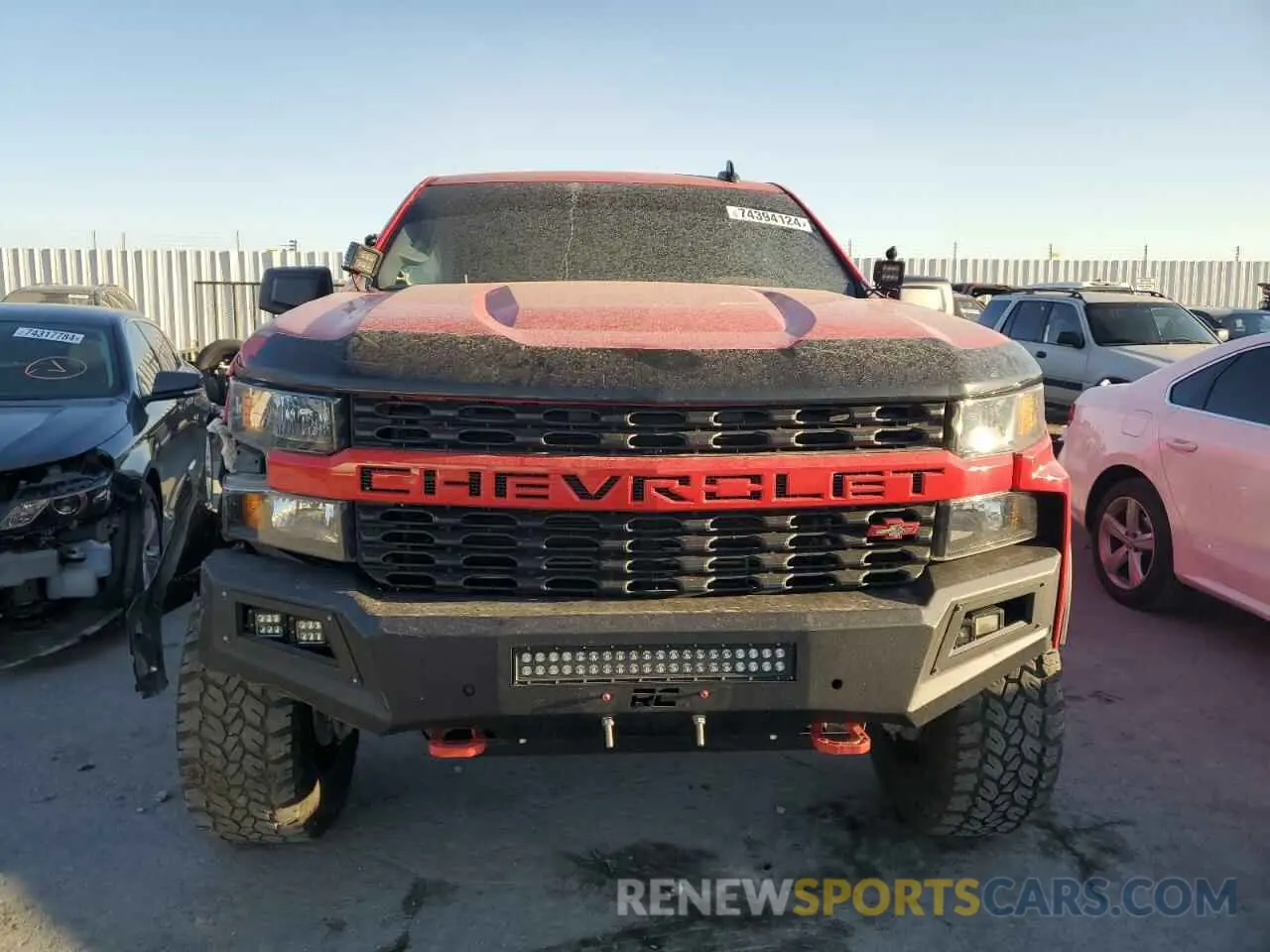 5 fotografías del automóvil dañado 3GCPYBEK9NG174763 CHEVROLET ALL Models 2022
