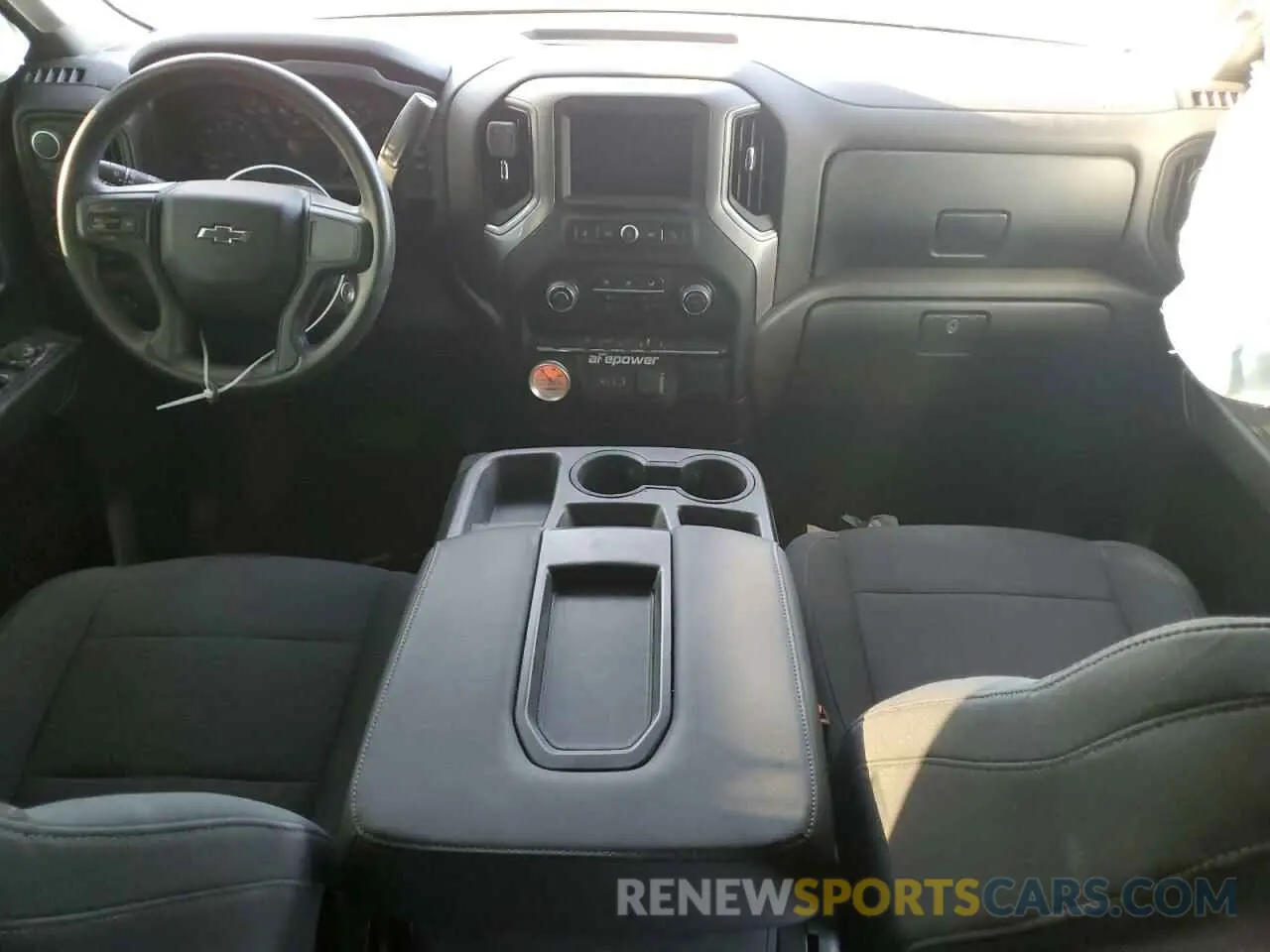 8 fotografías del automóvil dañado 3GCPYBEK9NG174763 CHEVROLET ALL Models 2022