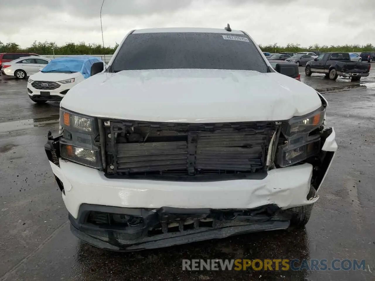 5 fotografías del automóvil dañado 3GCPYBEKXNG112868 CHEVROLET All Models 2022