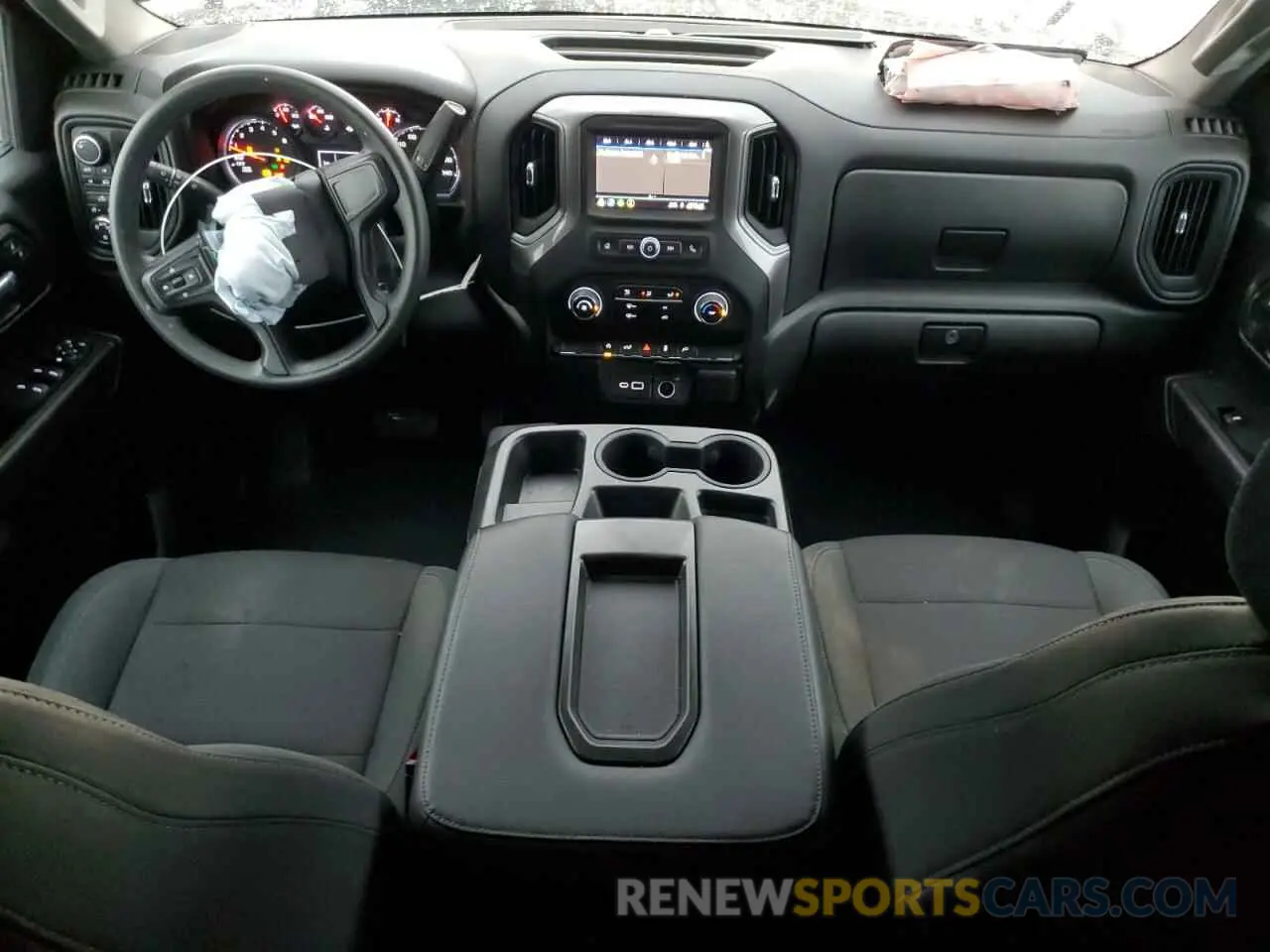8 fotografías del automóvil dañado 3GCPYBEKXNG112868 CHEVROLET All Models 2022