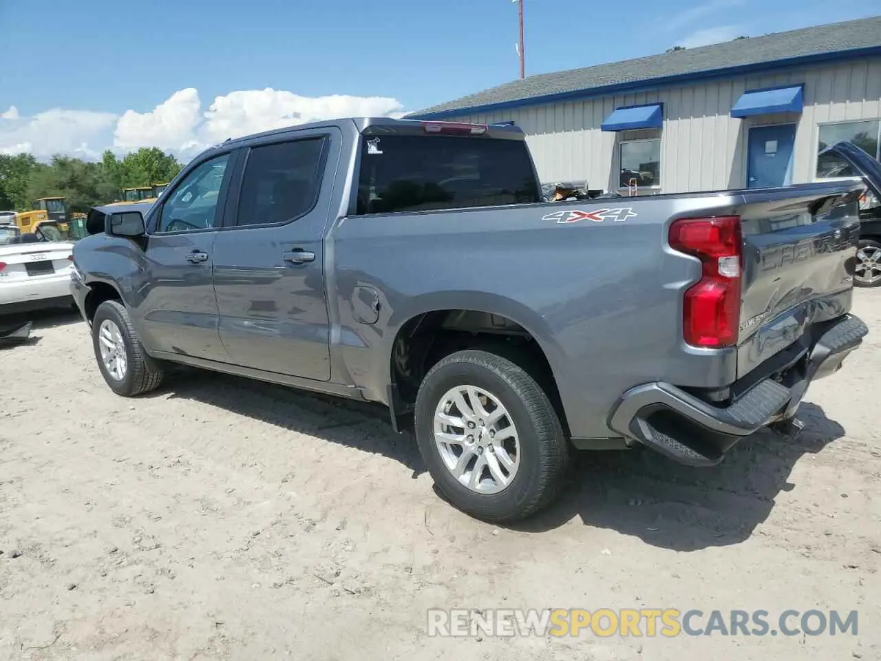 2 fotografías del automóvil dañado 3GCUYEED9NG135662 CHEVROLET ALL Models 2022
