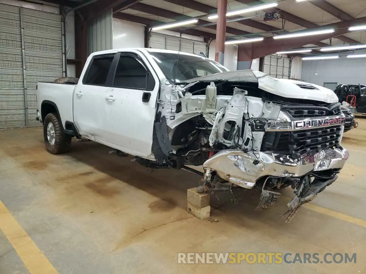 4 fotografías del automóvil dañado 1GC1YNEY0PF200831 CHEVROLET ALL Models 2023