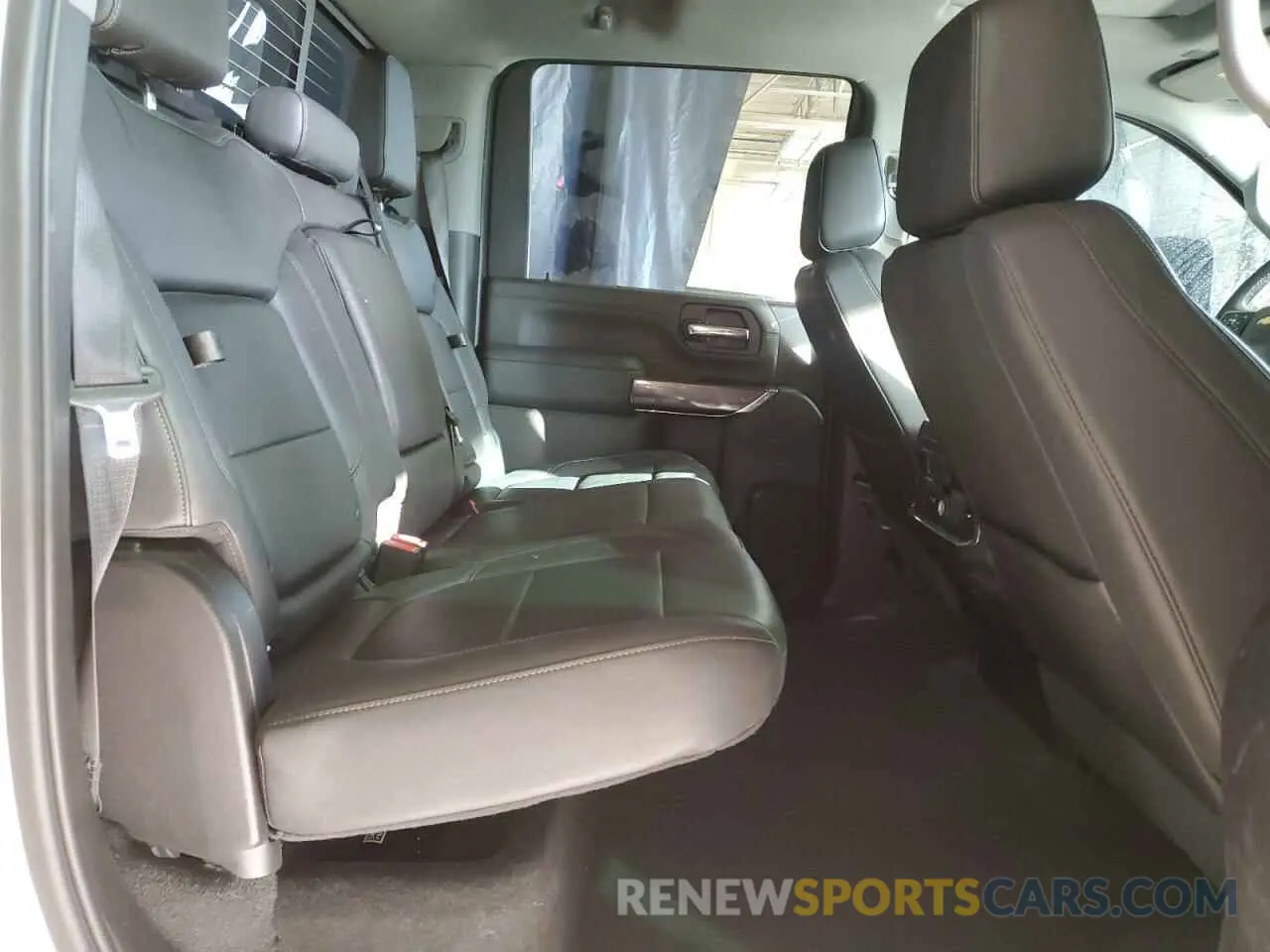 10 fotografías del automóvil dañado 1GC4YPEY8PF212539 CHEVROLET ALL Models 2023